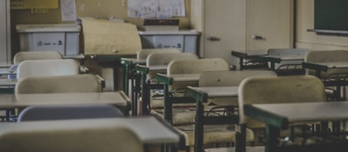 photo-1510531704581-5b2870972060